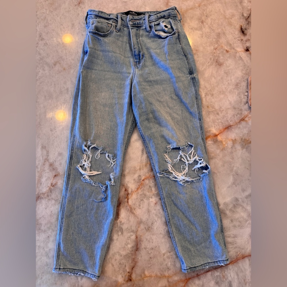 Hollister Distressed Blue Jeans size 25
